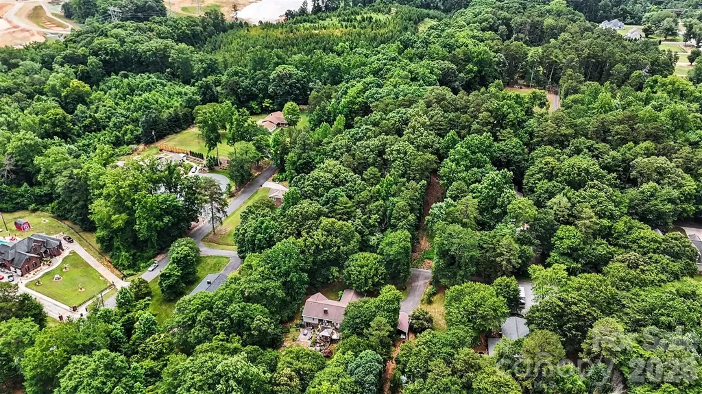 5011 Dorothy Ruth Lane Belmont NC 28012