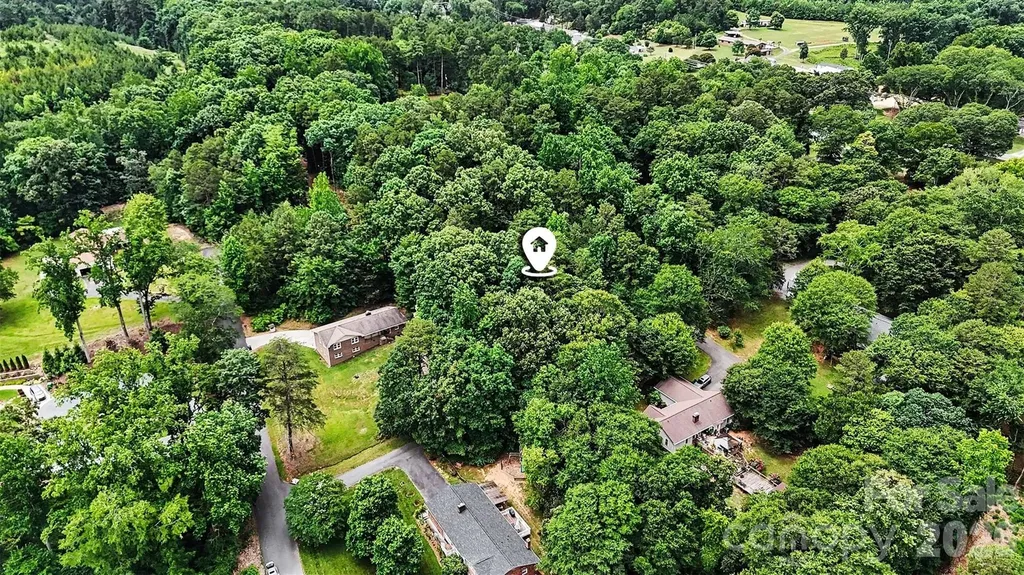 5011 Dorothy Ruth Lane Belmont NC 28012