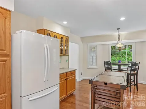 3106 Essex Path Hendersonville NC 28791