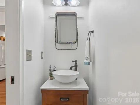 3106 Essex Path Hendersonville NC 28791