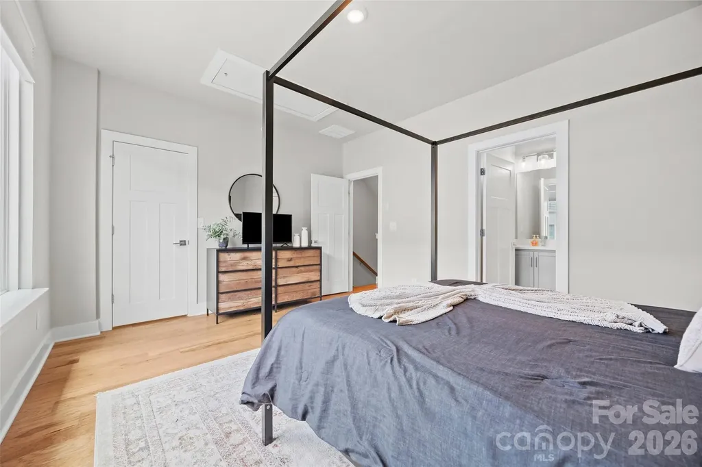2014 Bryant Park Drive Charlotte NC 28208