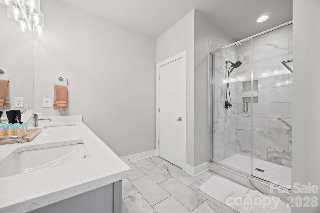 2014 Bryant Park Drive Charlotte NC 28208