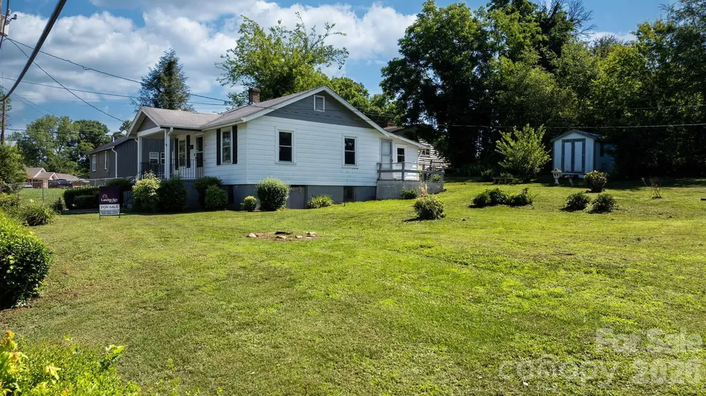 115 Brackett Street Morganton NC 28655