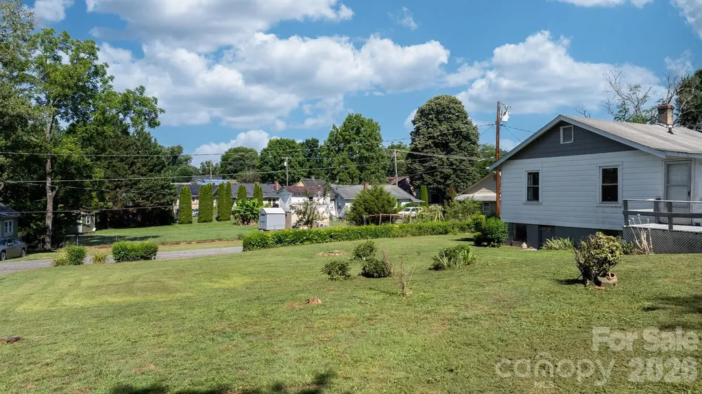 115 Brackett Street Morganton NC 28655