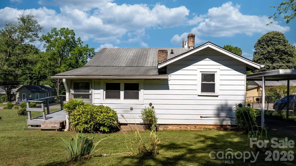 115 Brackett Street Morganton NC 28655