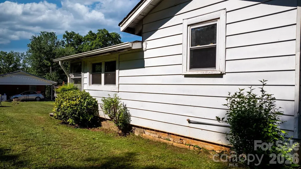115 Brackett Street Morganton NC 28655