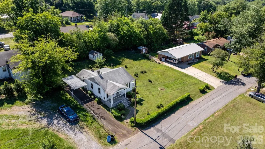 115 Brackett Street Morganton NC 28655