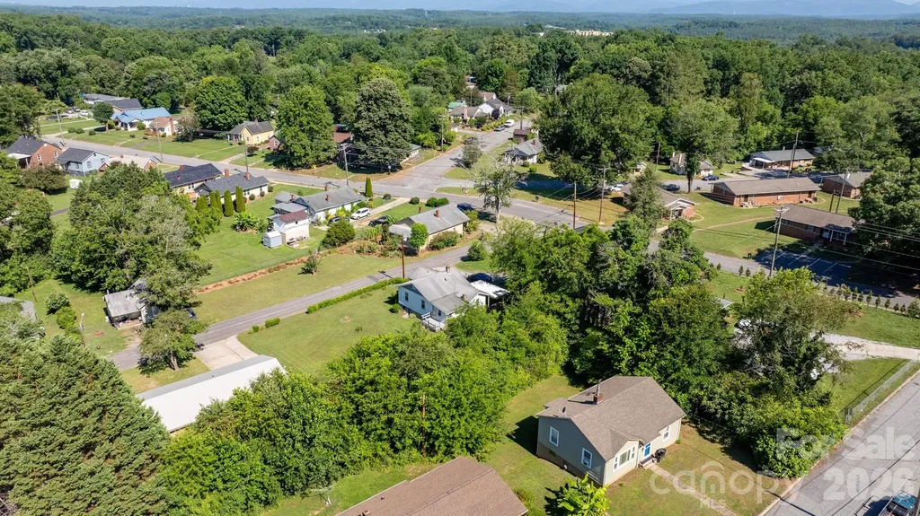 115 Brackett Street Morganton NC 28655