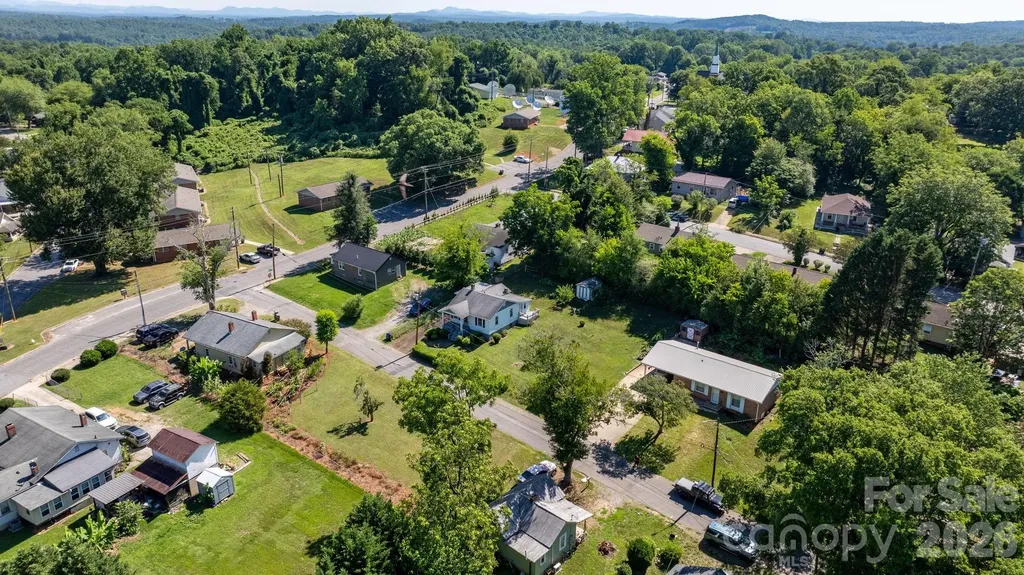 115 Brackett Street Morganton NC 28655