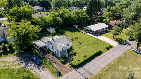 115 Brackett Street Morganton NC 28655