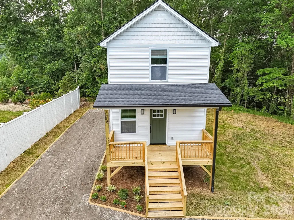 58 Taft Street Black Mountain NC 28711