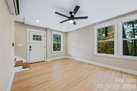 58 Taft Street Black Mountain NC 28711