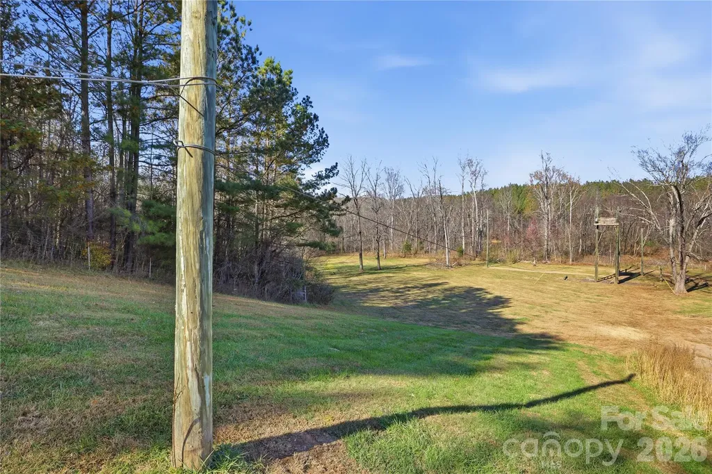 517 Cub Creek Road Ellenboro NC 28040