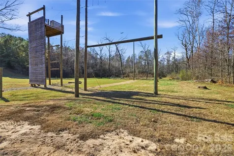 517 Cub Creek Road Ellenboro NC 28040