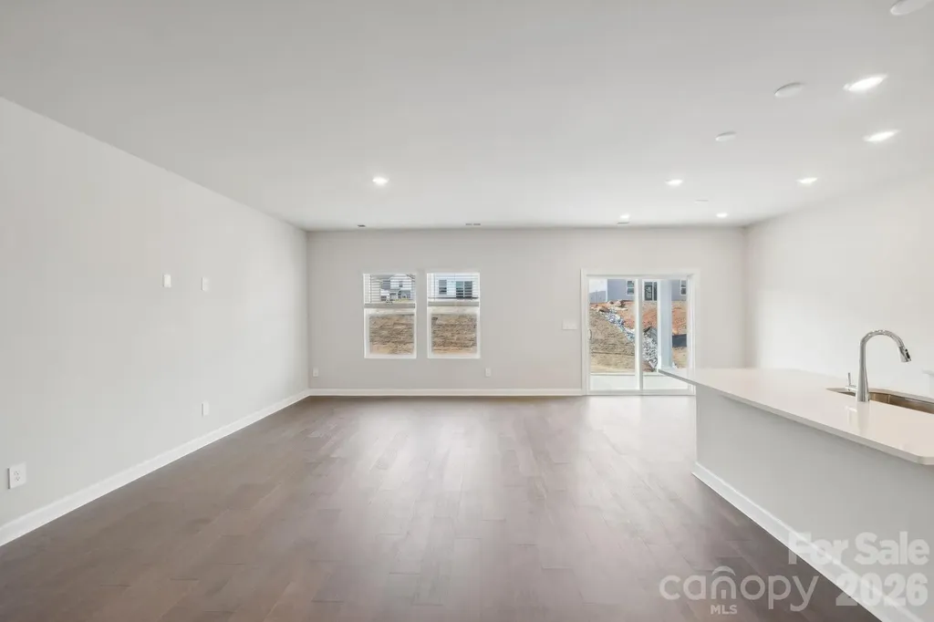 2460 Chartwell Street Stanley NC 28164