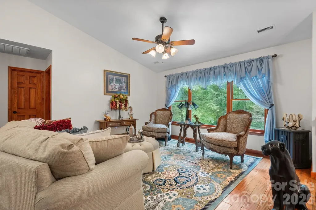2956 Indian Grave Road Lenoir NC 28645
