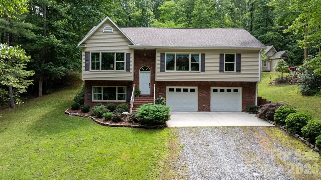 2956 Indian Grave Road Lenoir NC 28645
