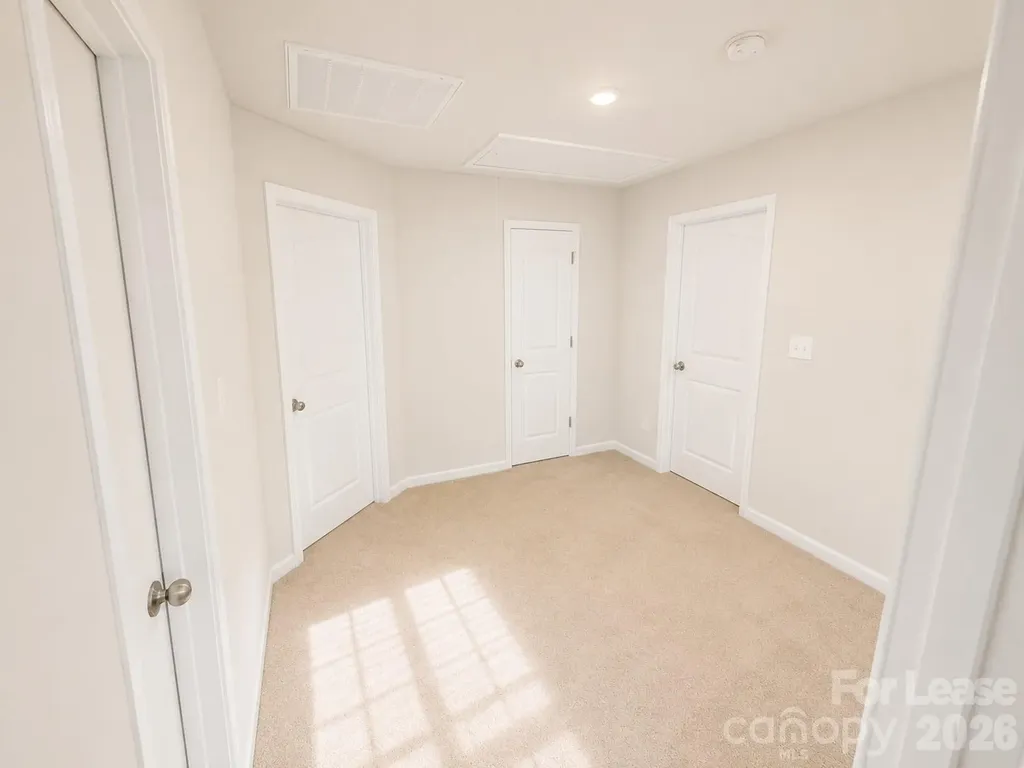 6438 Revolutionary Trail Charlotte NC 28217