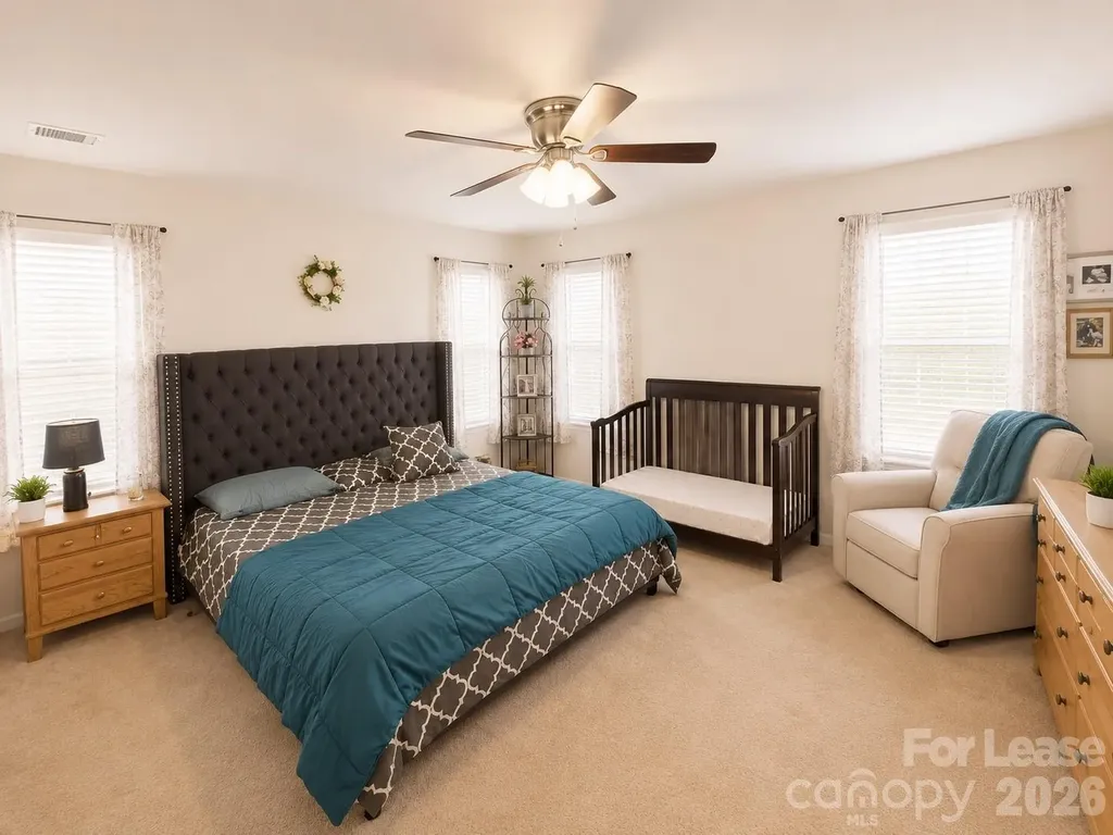 6438 Revolutionary Trail Charlotte NC 28217