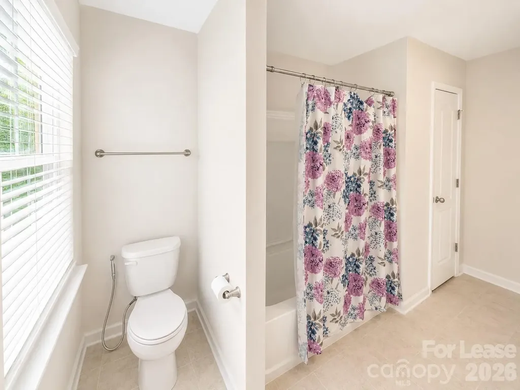 6438 Revolutionary Trail Charlotte NC 28217