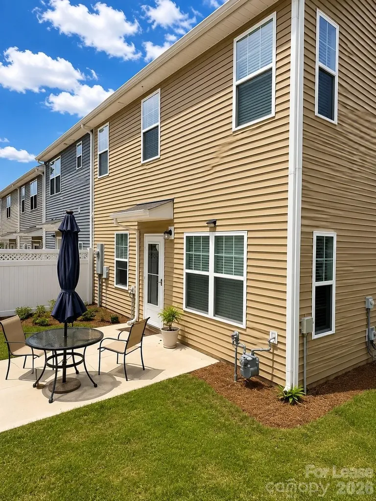 6438 Revolutionary Trail Charlotte NC 28217