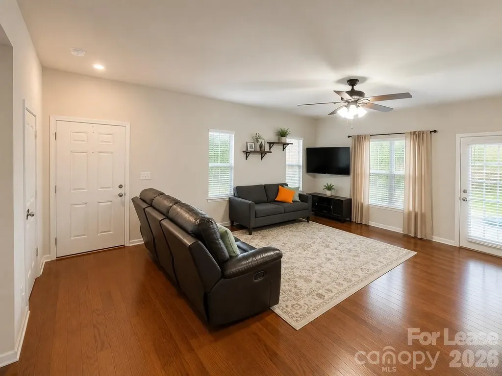 6438 Revolutionary Trail Charlotte NC 28217