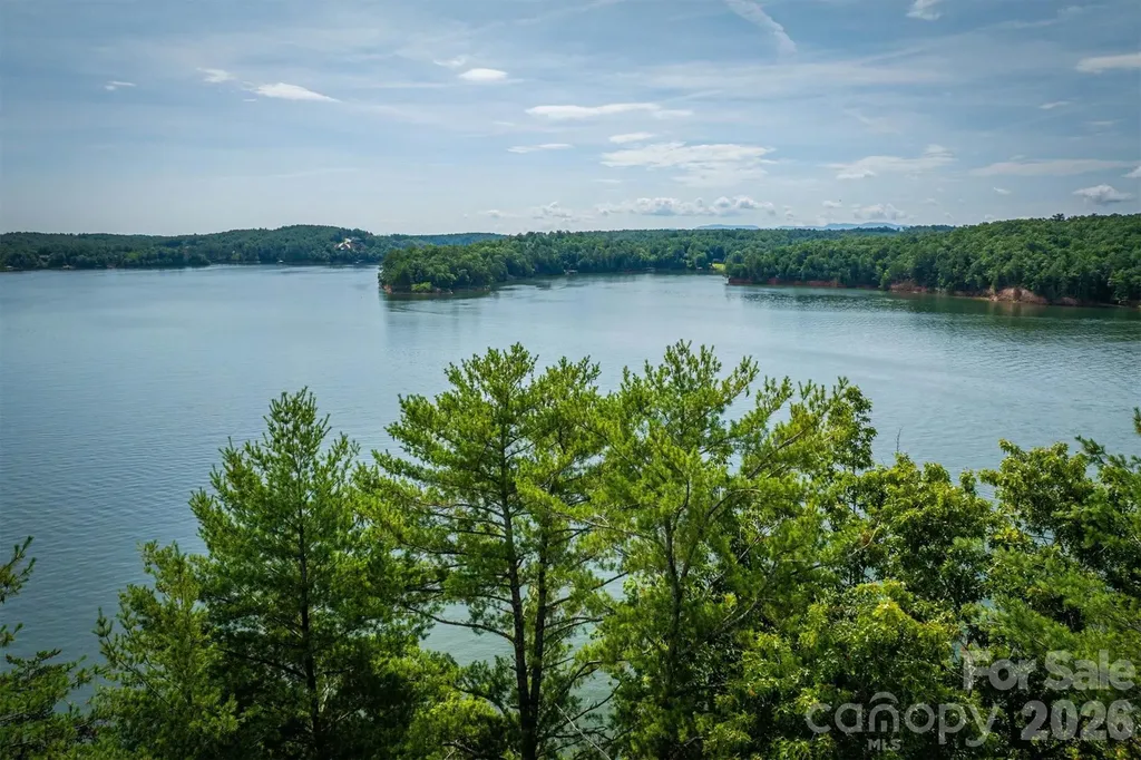 804 Marina Drive Nebo NC 28761