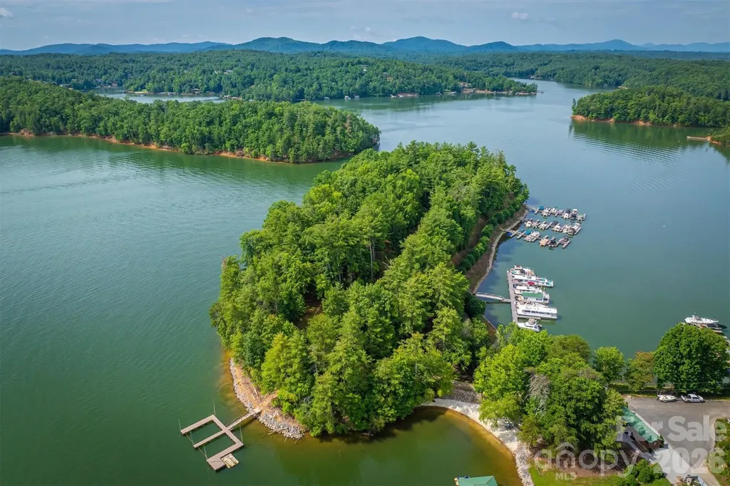 804 Marina Drive Nebo NC 28761