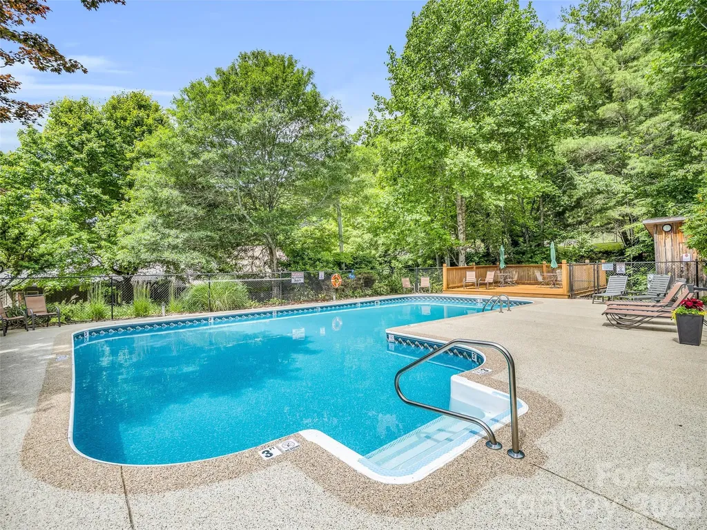 145 Lucas Lane Mars Hill NC 28754