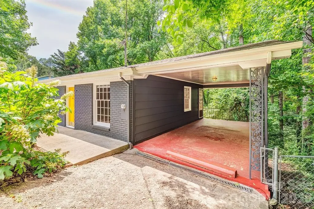 364 Pearson Drive Asheville NC 28801