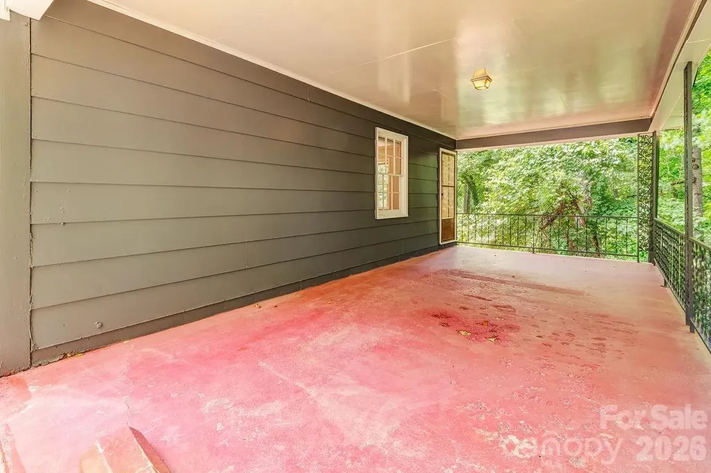 364 Pearson Drive Asheville NC 28801