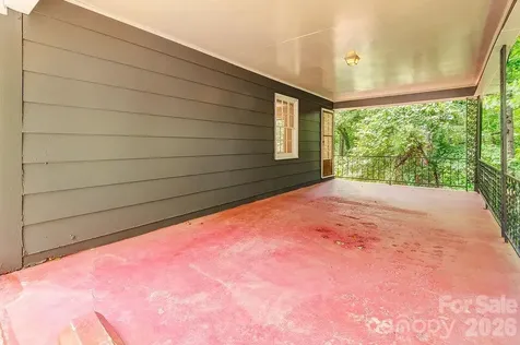 364 Pearson Drive Asheville NC 28801