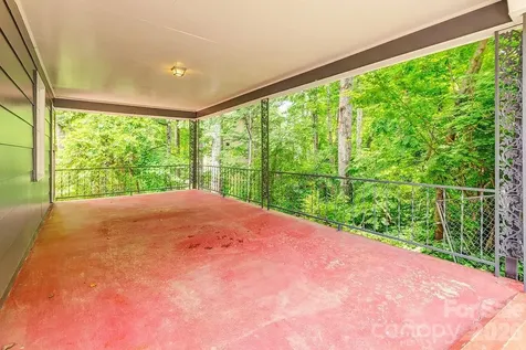 364 Pearson Drive Asheville NC 28801
