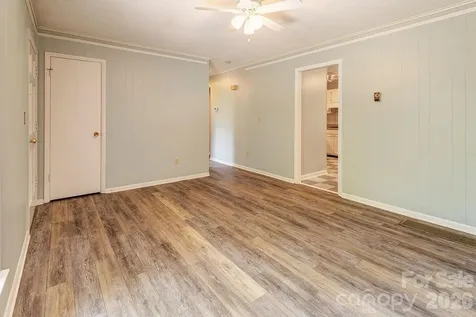 364 Pearson Drive Asheville NC 28801