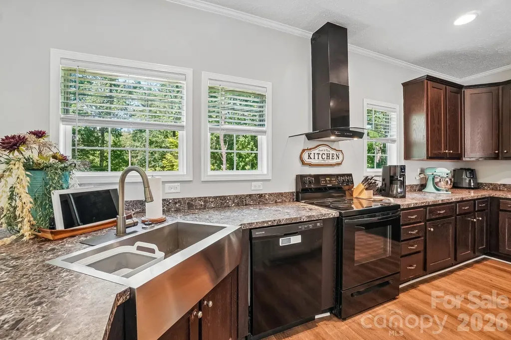51 Hermit Springs Trail Hendersonville NC 28739