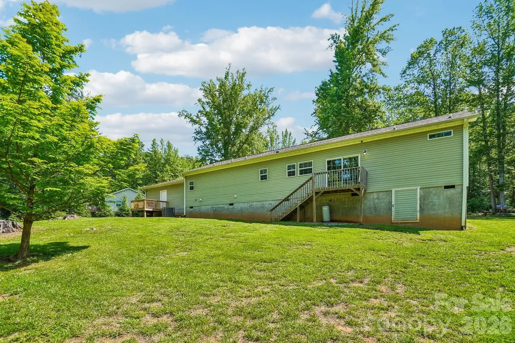 51 Hermit Springs Trail Hendersonville NC 28739