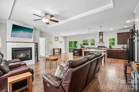 51 Hermit Springs Trail Hendersonville NC 28739