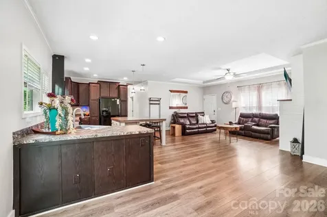 51 Hermit Springs Trail Hendersonville NC 28739
