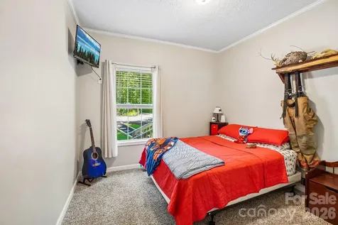 51 Hermit Springs Trail Hendersonville NC 28739