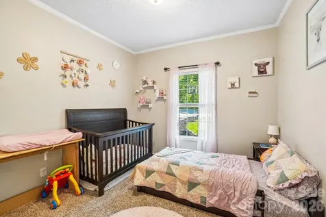 51 Hermit Springs Trail Hendersonville NC 28739