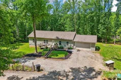 51 Hermit Springs Trail Hendersonville NC 28739