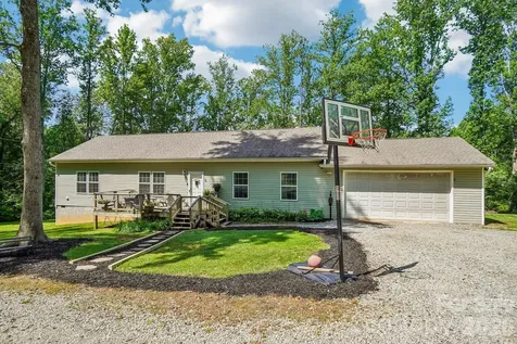 51 Hermit Springs Trail Hendersonville NC 28739