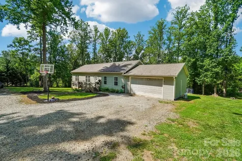 51 Hermit Springs Trail Hendersonville NC 28739