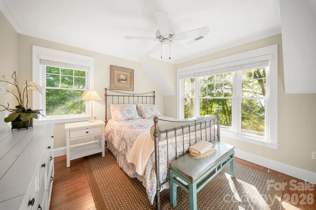 108 Flame Azalea Drive Swannanoa NC 28778