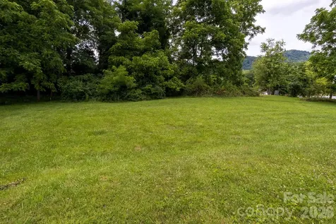 115 Church Street Burnsville NC 28714