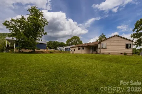 115 Church Street Burnsville NC 28714