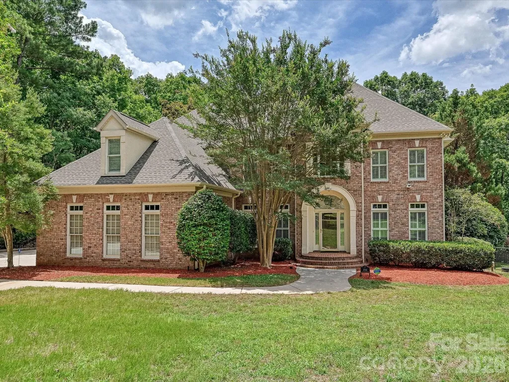 2744 W Pinewood Road Chester SC 29706