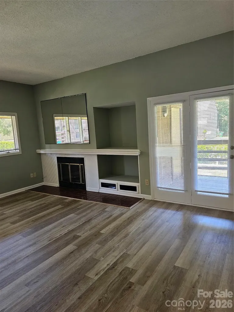 1831 J Julian Lane Charlotte NC 28208