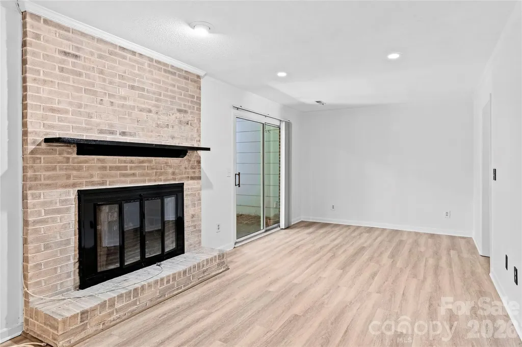 3138 Burke Mill Court Winston Salem NC 27103