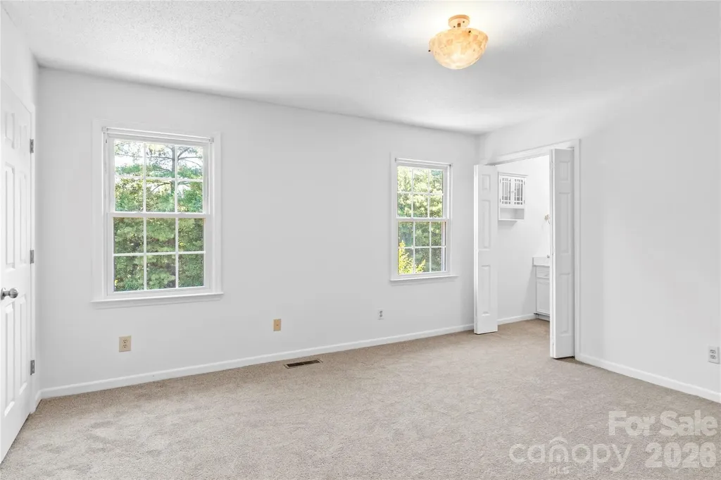 3138 Burke Mill Court Winston Salem NC 27103